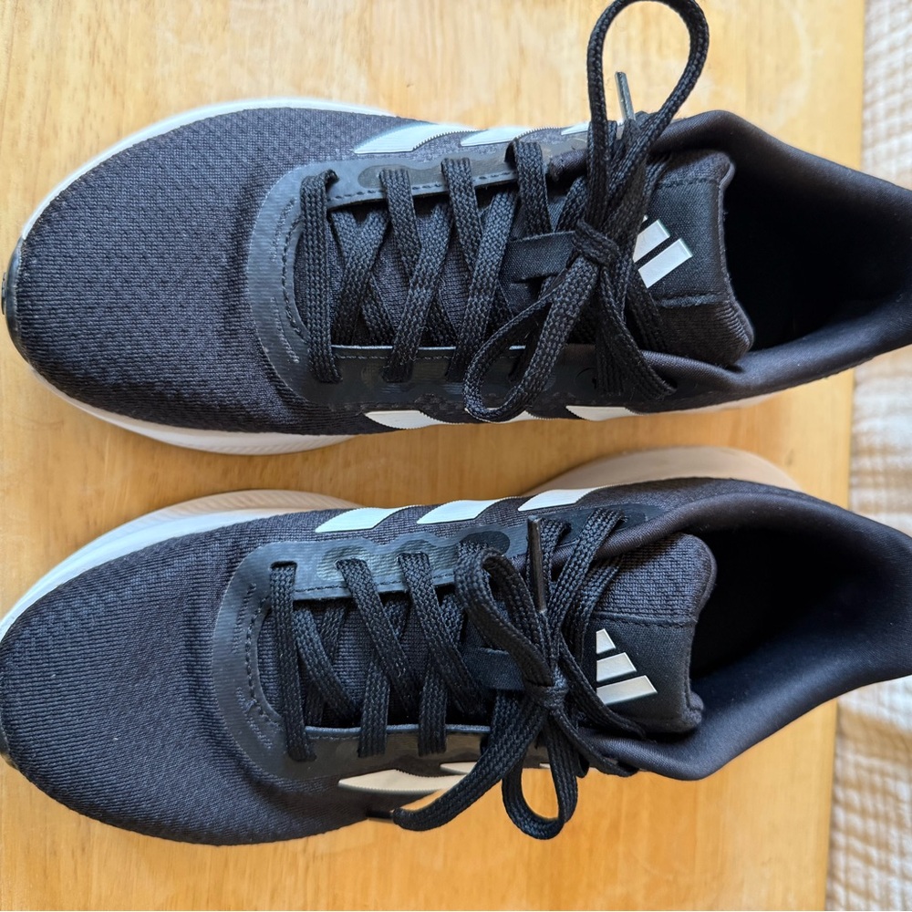 Adidas Black and White Running Shoes- sz 7 women’s - worn once